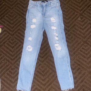 Light Wash Distressed Mom Jeans - Hollister Size 1